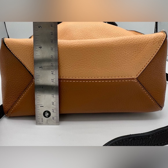 🌺REED Boxer Belted Small Satchel🌸🌺 - Picture 7 of 16